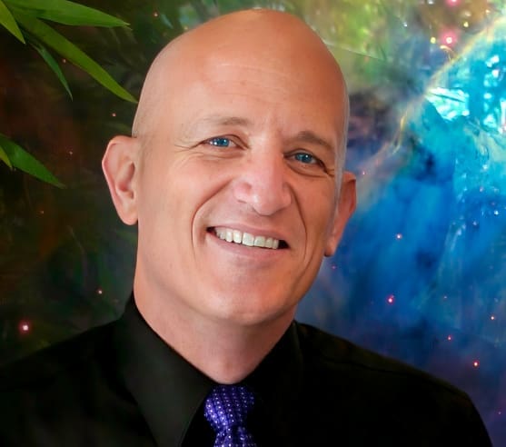 Asher Milgrom, PhD -AMA Regenerative Medicine and Skincare's CEO