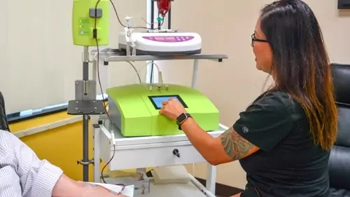 The integrative approach to treatment of lyme disease includes high dose ozone therapy.